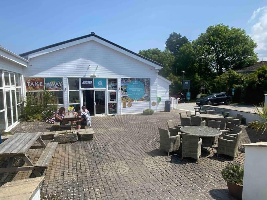 St Columb Major Surf'S Up! Perfect Base For Holidays Or Work In Cornwall מראה חיצוני תמונה